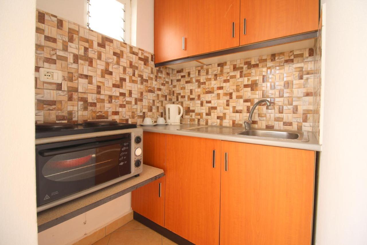 Lengu Holidays Houses Sarandë Esterno foto