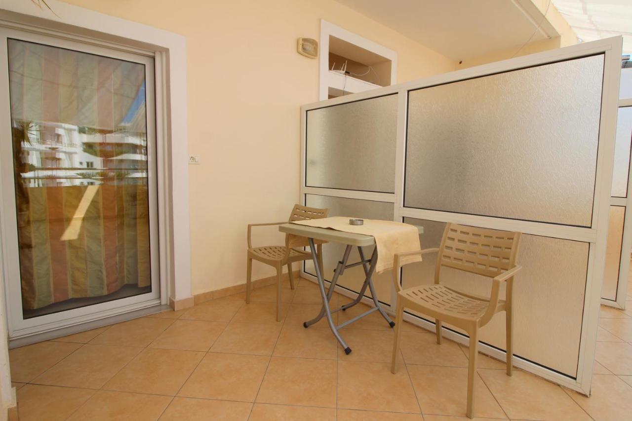 Lengu Holidays Houses Sarandë Esterno foto
